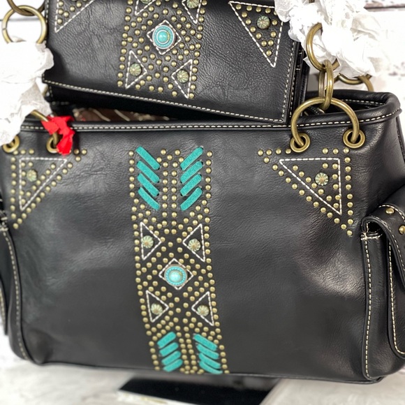 Montana West Aztec Collection Concealed Carry Satchel and Wallet Set - Picture 2 of 8